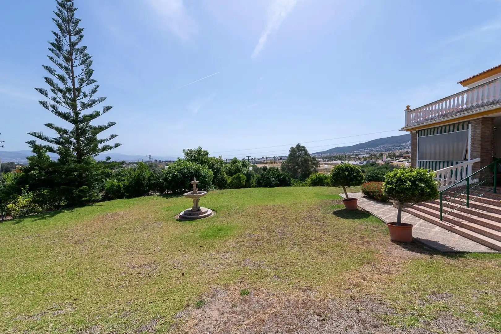 Jardín de Casa o chalet en venta en Alhaurín de la Torre con Aire acondicionado, Jardín privado y Terraza