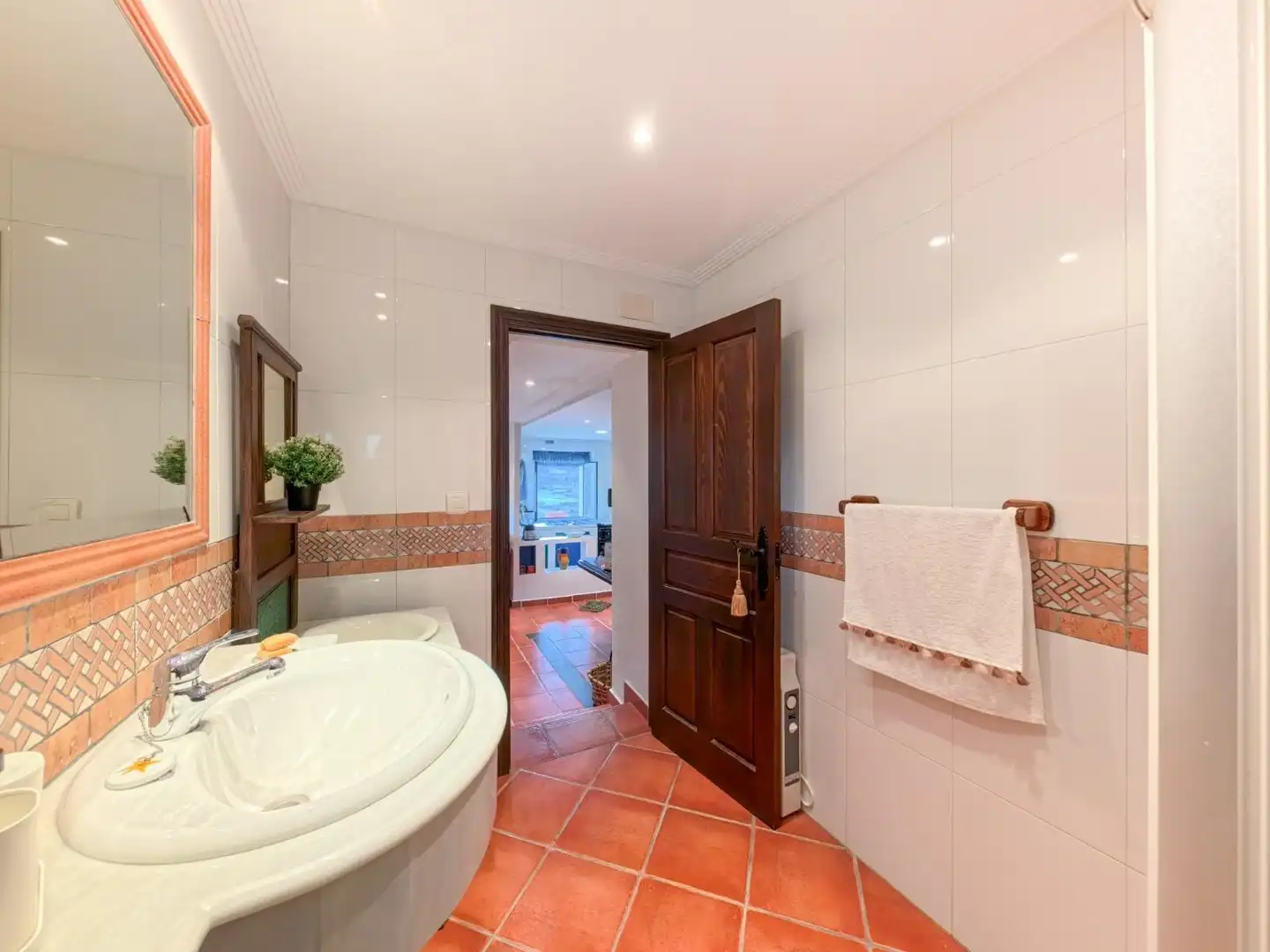 Bathroom of Houses for sale in Aller  with Heating, Private garden and Parquet flooring