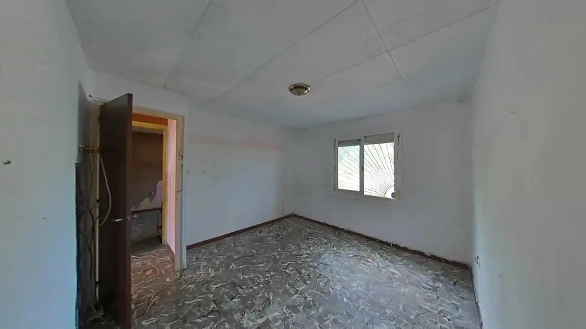 Dormitori de Casa adosada en venda en Montgat amb Jardí privat i Traster
