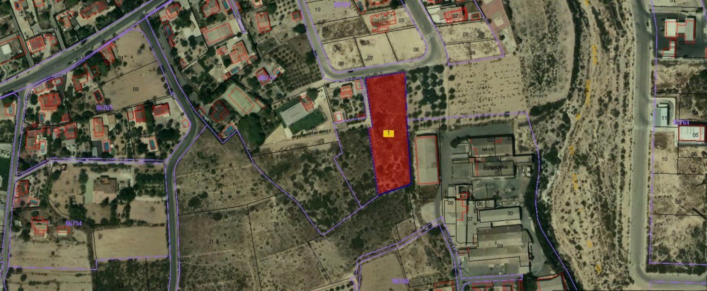 Terreny industrial en venda en Elche / Elx