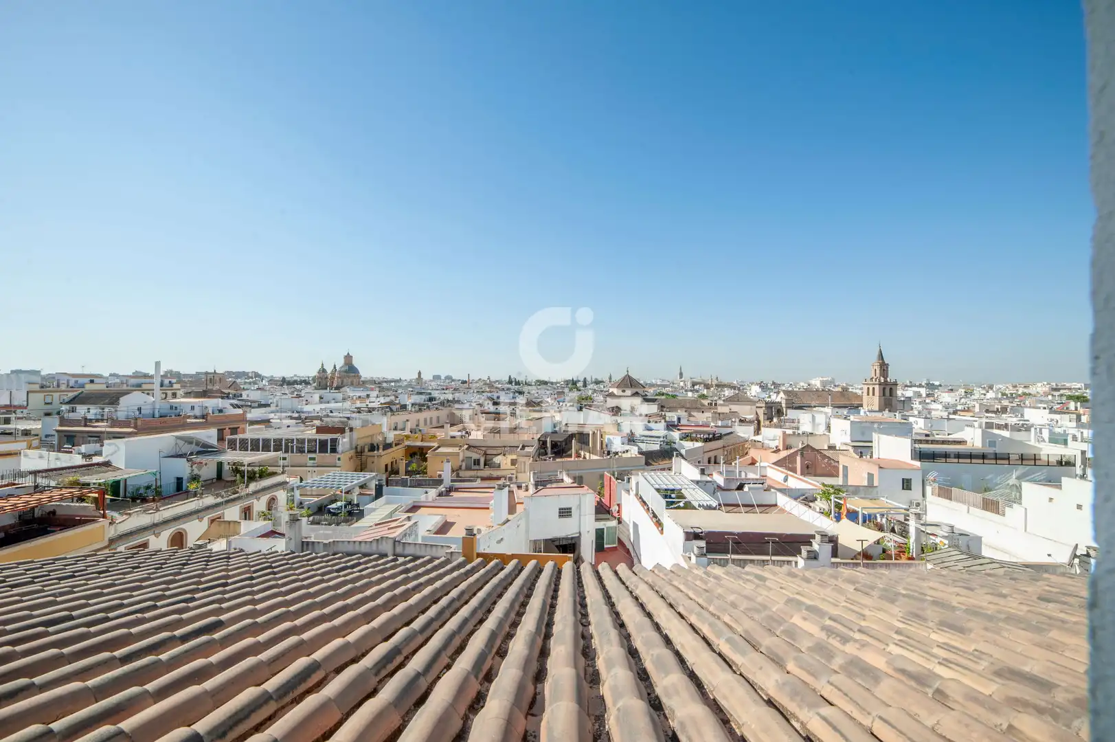 Außenansicht von Maisonette zur Miete in Sevilla mit Heizung und Möbliert