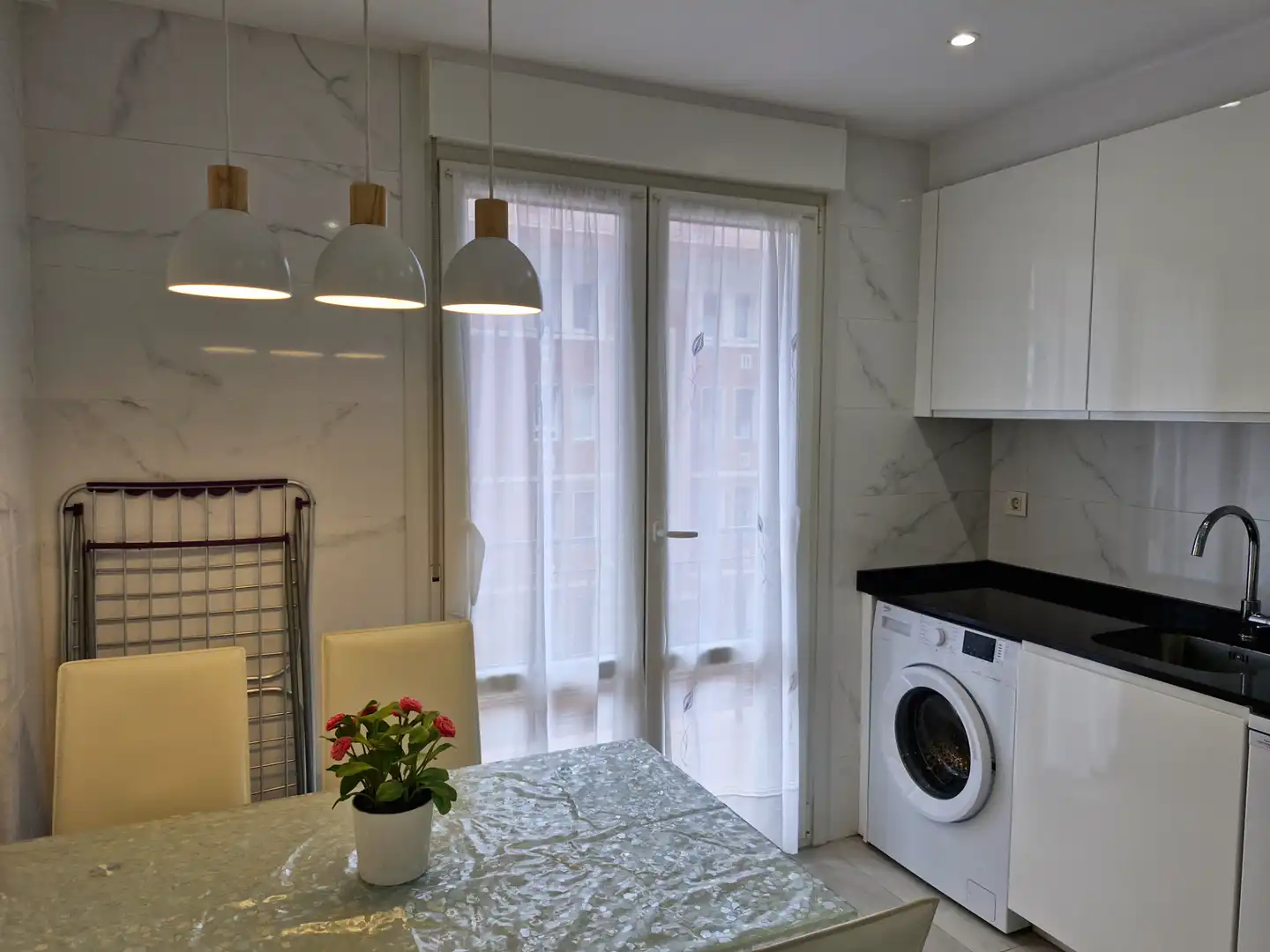 Kitchen of Flat for rent in Bilbao   with Heating, Furnished and Oven