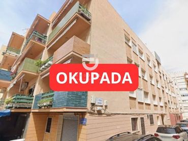 Appartamento con balcone in vendita a LLAURADORS