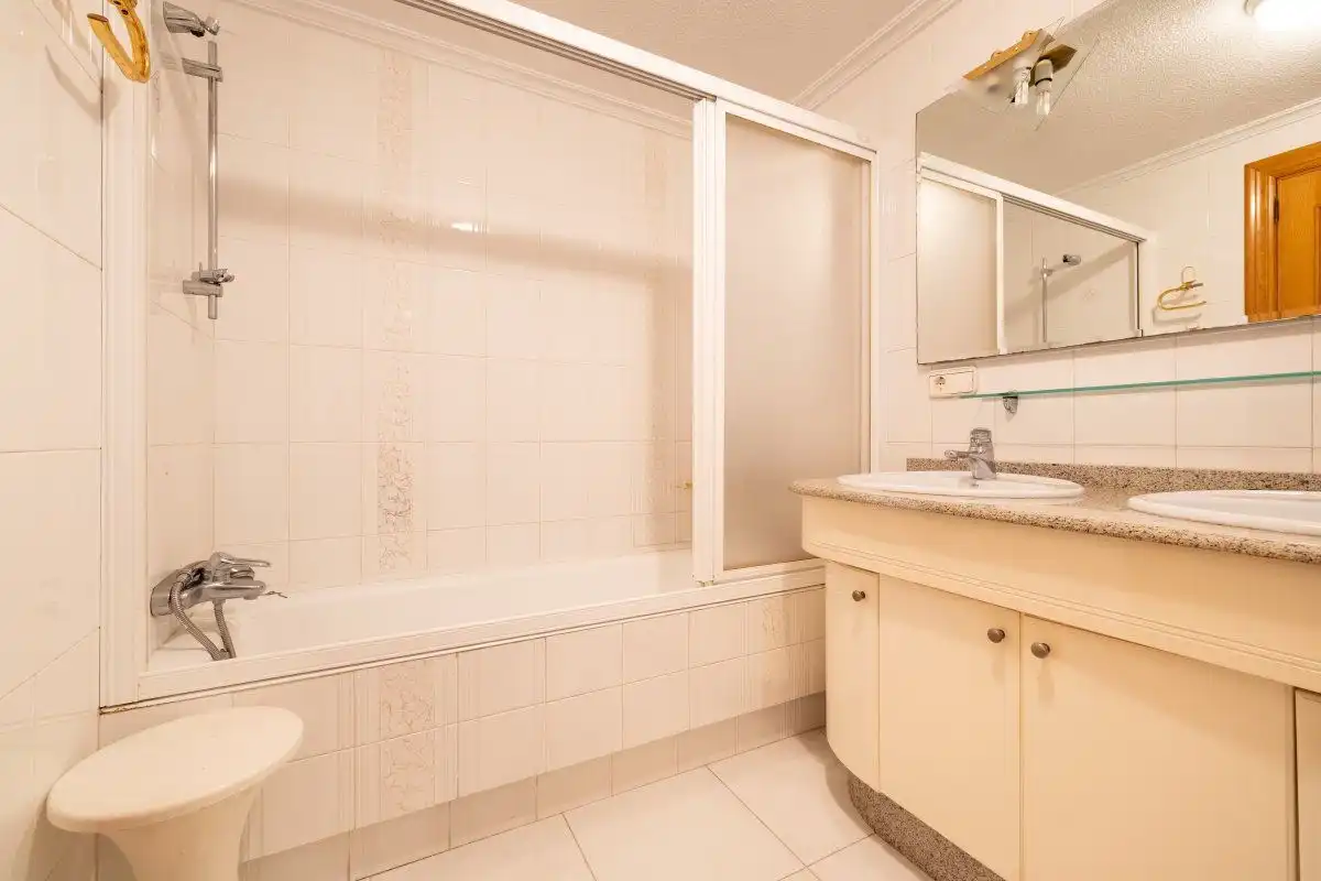 Bathroom of Houses for sale in Murcia  with Air Conditioner, Heating and Swimming Pool