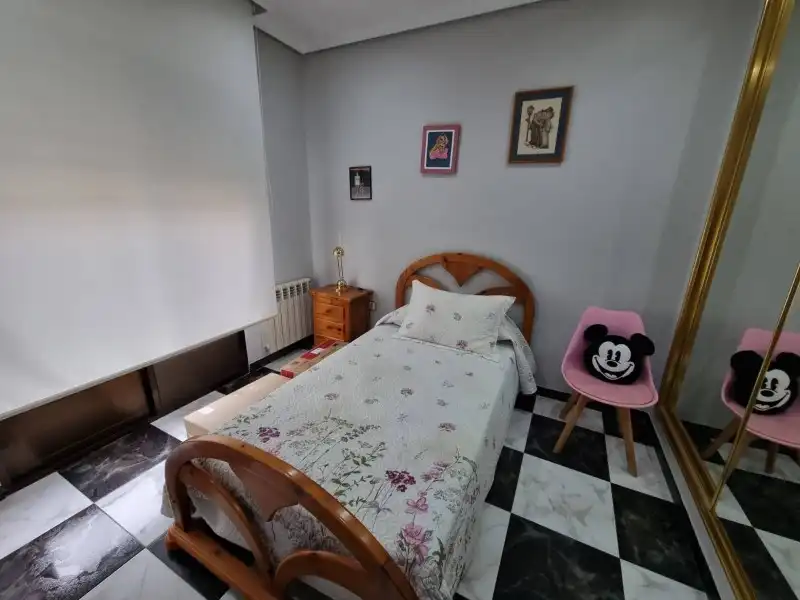 Detached house with pool for sale in Malpartida de Plasencia, imagen 21