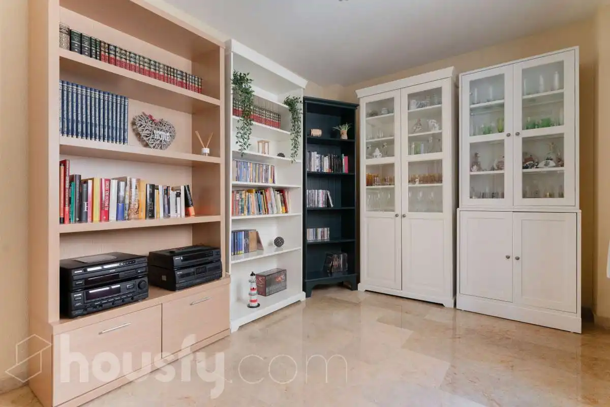 Flat for sale in Calle Edward Elgar, La Princesa