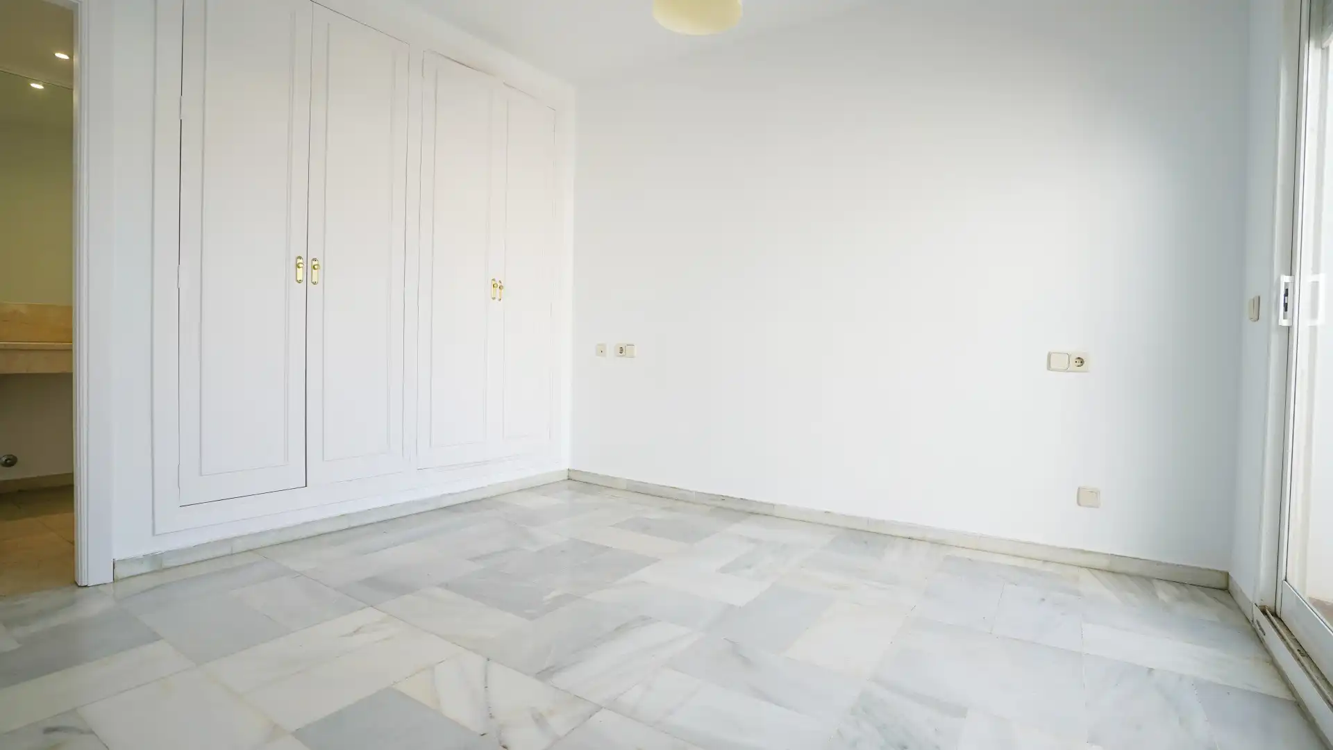 Ático con piscina en venta en Marbella Centro, imagen 14