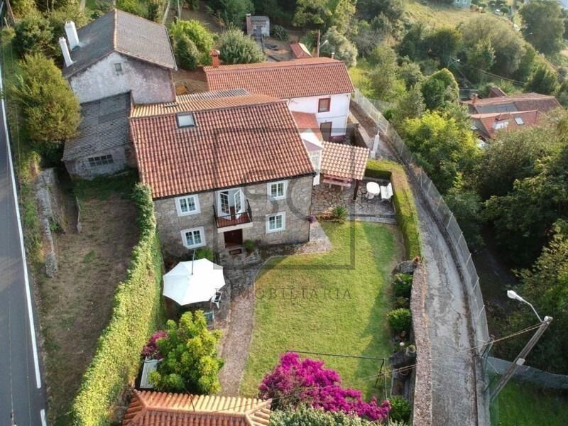 Außenansicht von Country house zum verkauf in Ferrol mit Heizung, Privatgarten und Terrasse