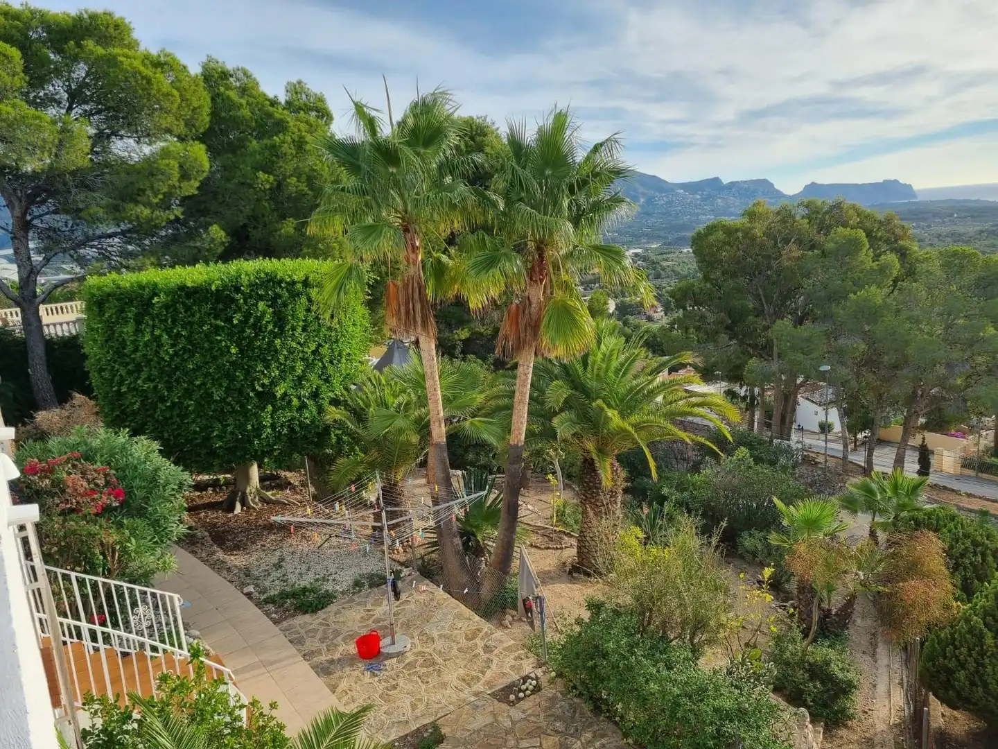 Vista exterior de Casa o chalet en venta en La Nucia con Aire acondicionado, Calefacción y Jardín privado
