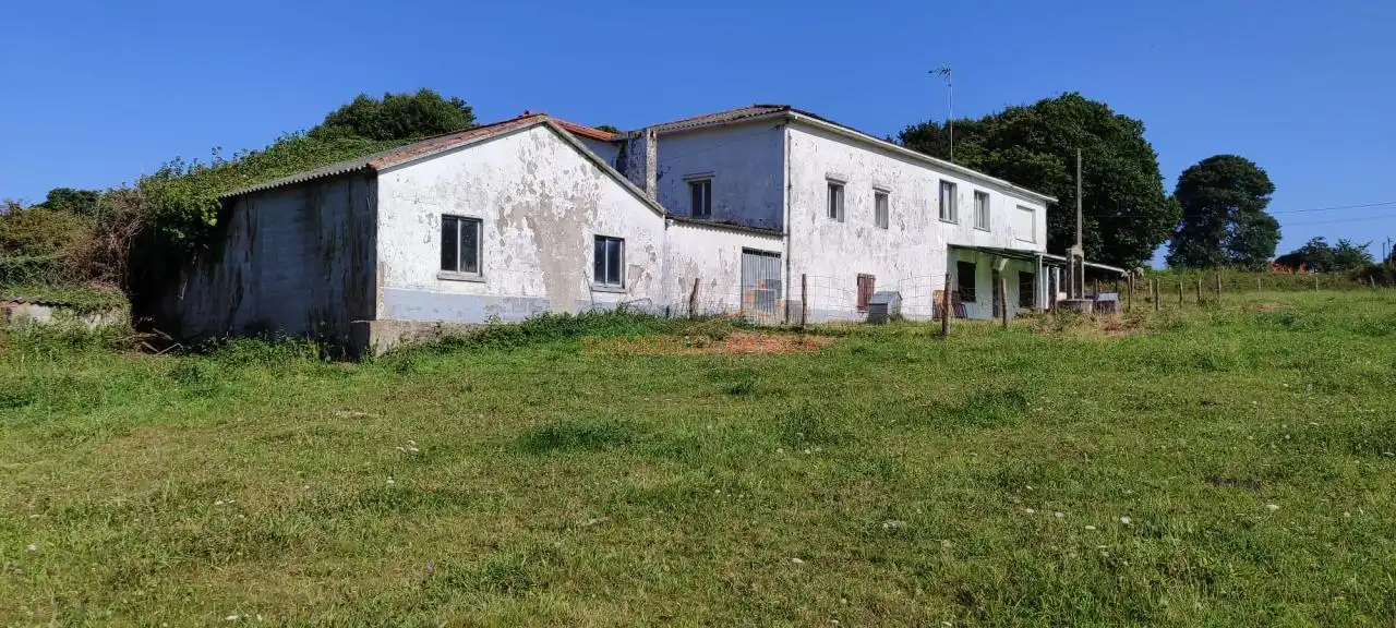 Casa con jardín en venta en San Mateo - Castro- O Val