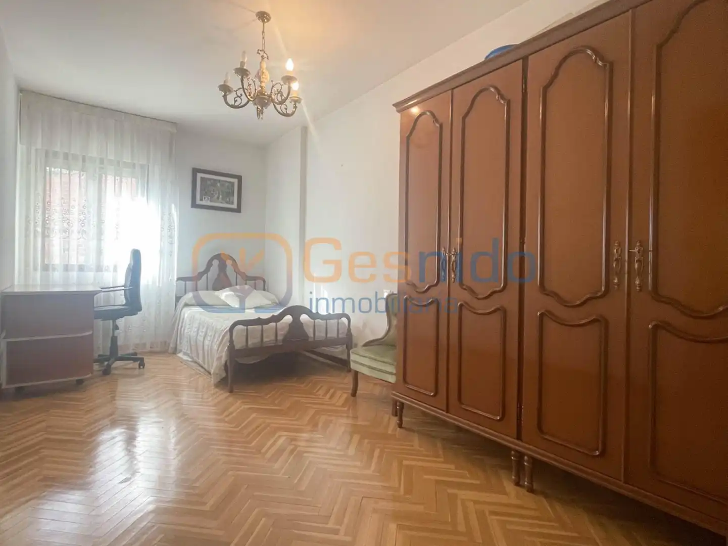 Habitación de Piso de alquiler en Segovia con Calefacción, Parquet y Terraza
