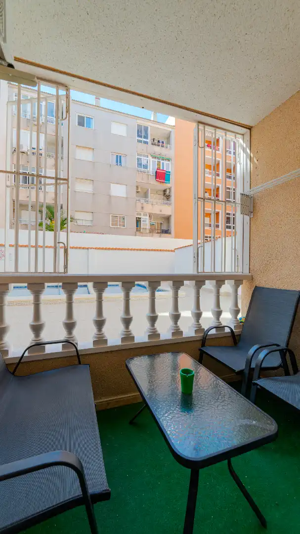 Terrasse von Wohnung zum Verkauf in Torrevieja mit Klimaanlage, Heizung und Terrasse