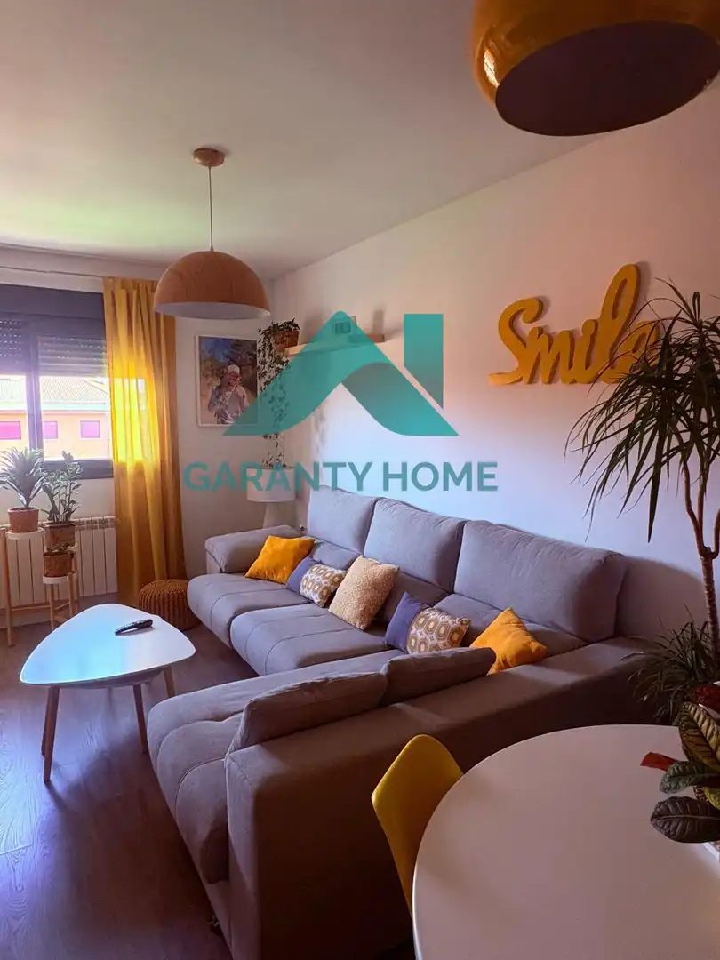 Living room of Flat for sale in Cáceres  with Air Conditioner, Heating and Terrace