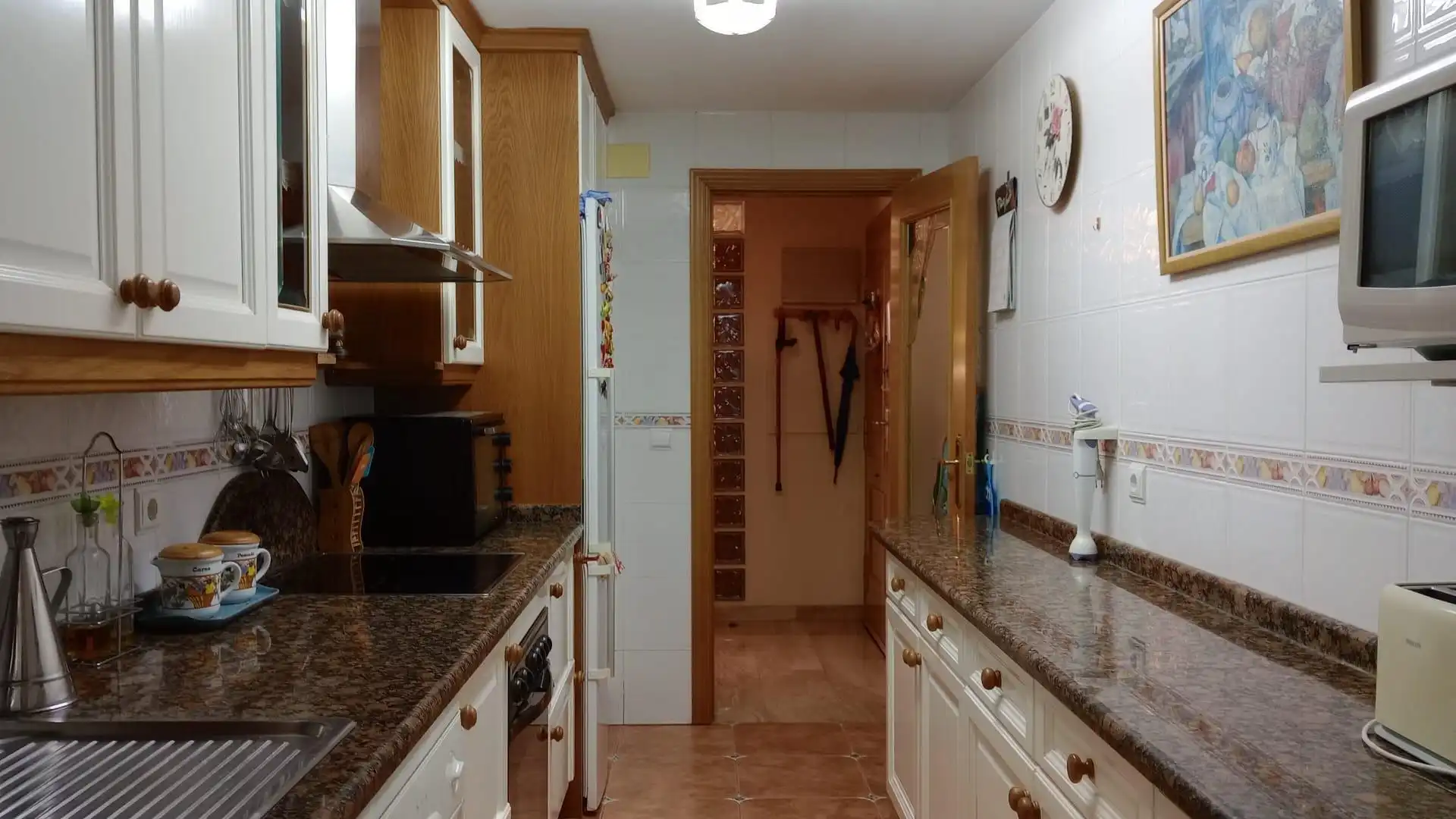 Cocina de Piso en venta en Benidorm con Aire acondicionado, Calefacción y Jardín privado