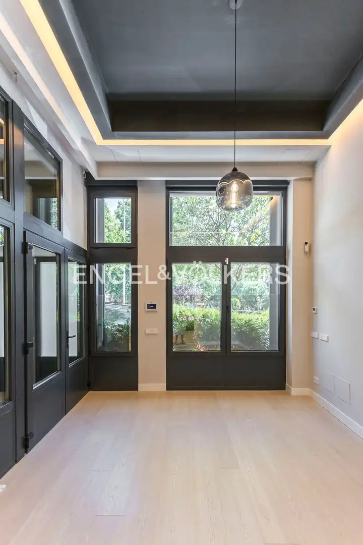 Apartments for rent in Madrid  with Air Conditioner and Heating