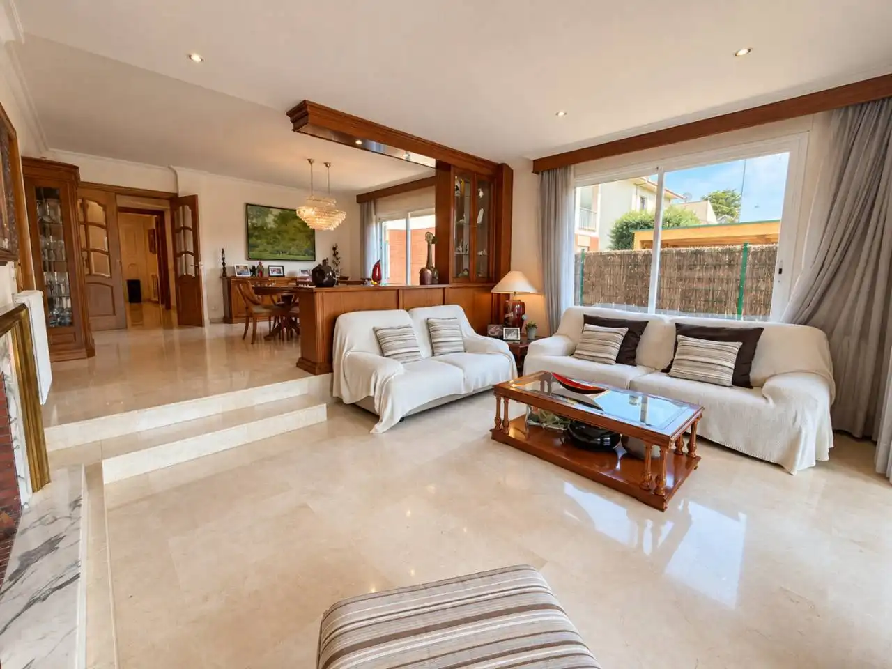 Casa con jardín en venta en Calle Arquet, imagen 3