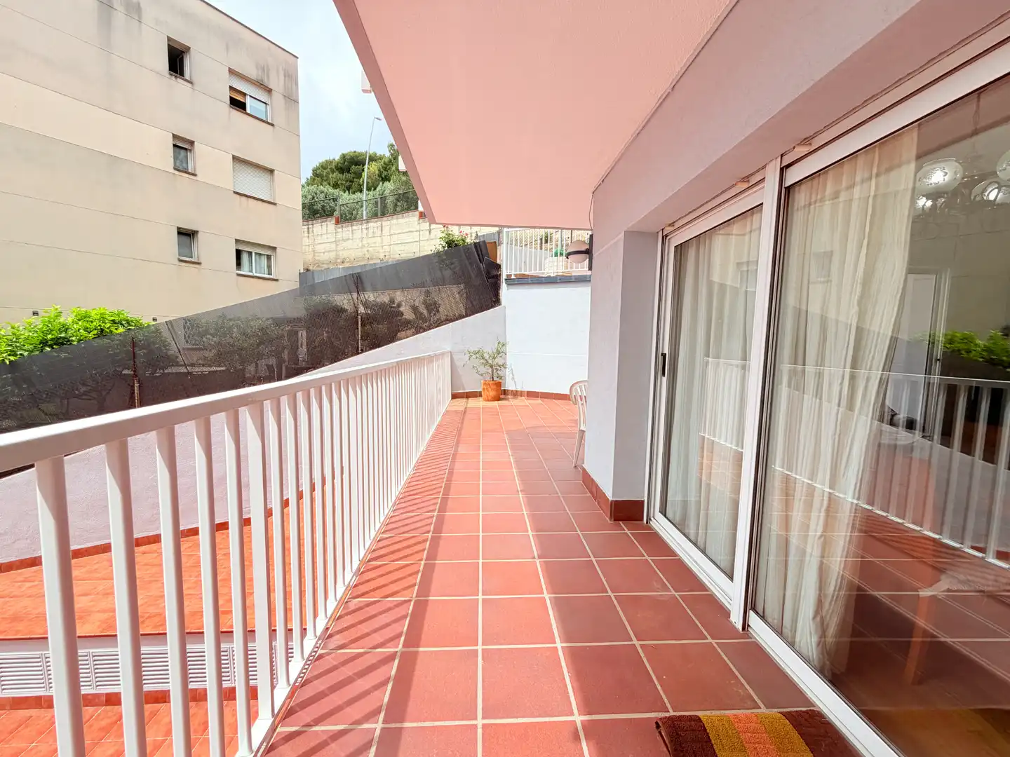 Terraza de Piso en venta en Corbera de Llobregat con Calefacción, Parquet y Terraza