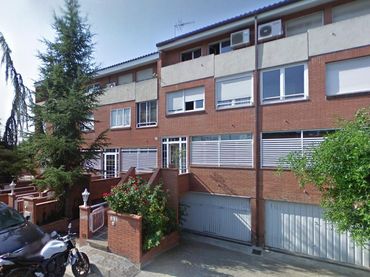 Haus zum Verkauf in De L'Onze De Setembre