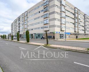 Exterior view of Flat for sale in Parla  with Heating, Storage room and Balcony