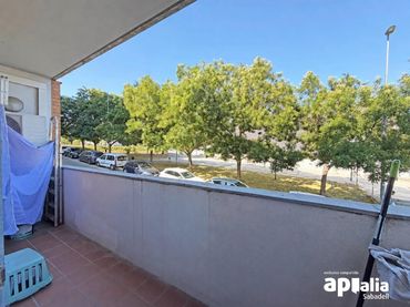 Appartamento con balcone in vendita a Barri Antic