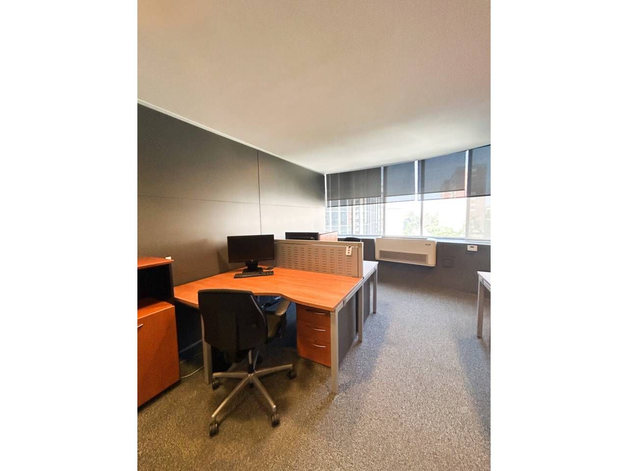 Office for sale in  Barcelona Capital  with Air Conditioner, Heating and Alarm