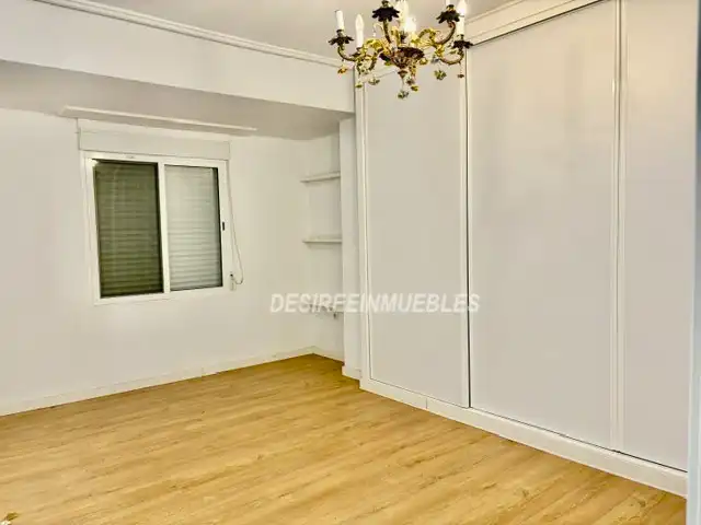 Habitación de Piso en venta en Valencia con Aire acondicionado, Calefacción y Parquet