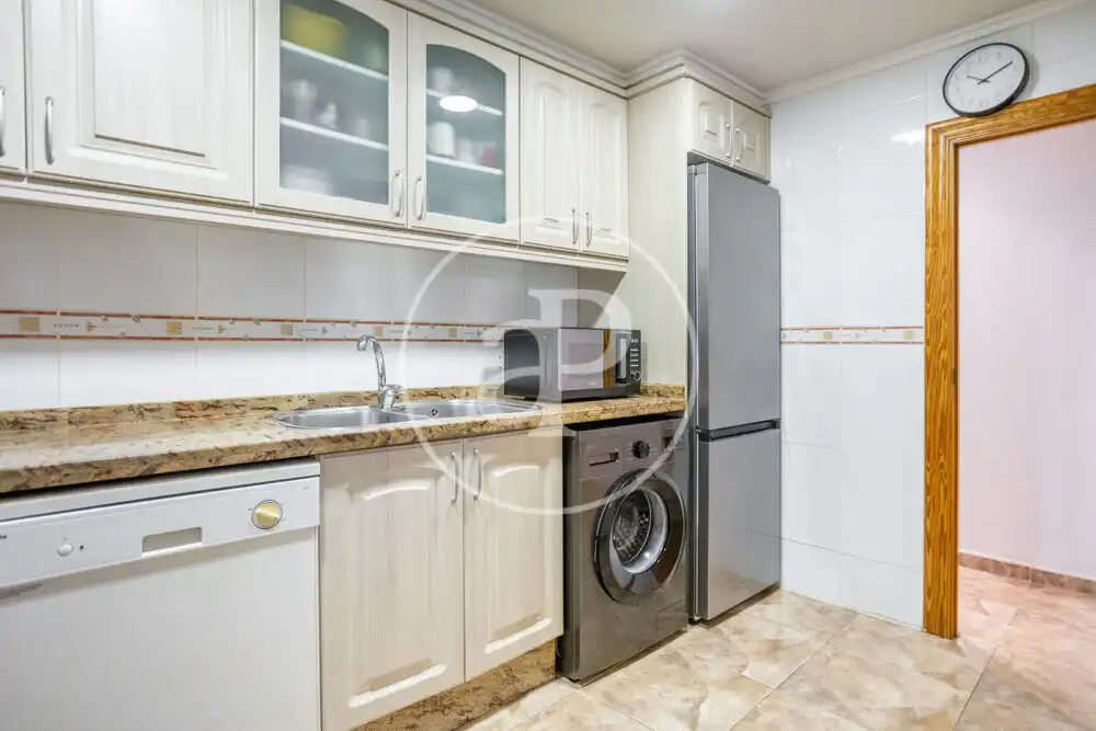Cocina de Piso en venta en Torrent con Aire acondicionado, Calefacción y Amueblado