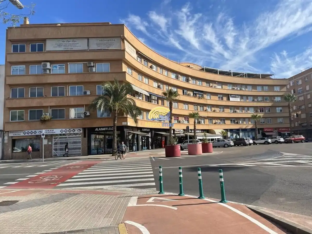 Bureau avec ascenseur à vendre à Puerto de Sagunto
