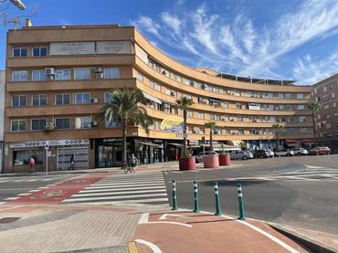 Ufficio con ascensore in vendita a Puerto de Sagunto