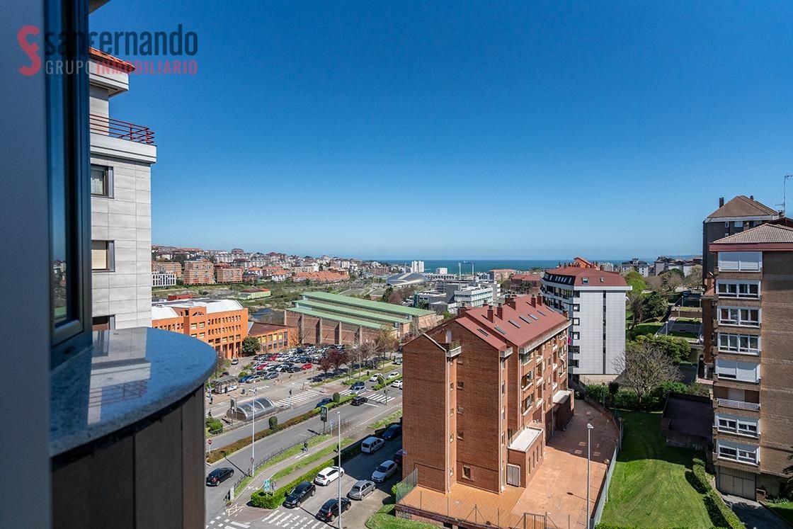 Vista exterior de Piso en venta en Santander con Calefacción, Parquet y Trastero