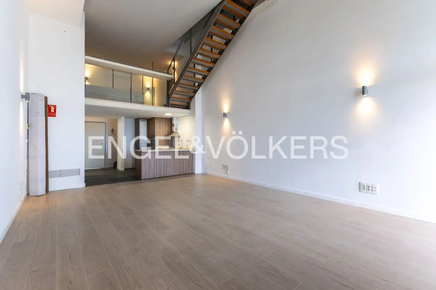 Sala de estar de Piso de alquiler en Xirivella con Aire acondicionado, Calefacción y Jardín privado