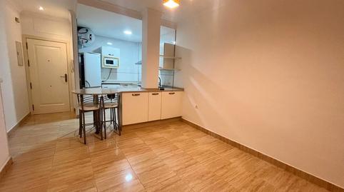Foto 2 de Apartament en venda a Plaza las Tres Marías, Virgen del Mar, Cádiz