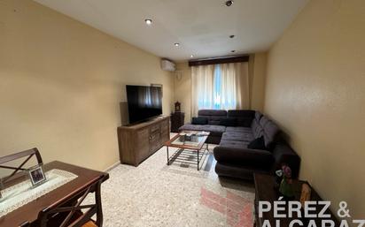 Sala d'estar de Pis en venda en Palma del Río amb Aire condicionat