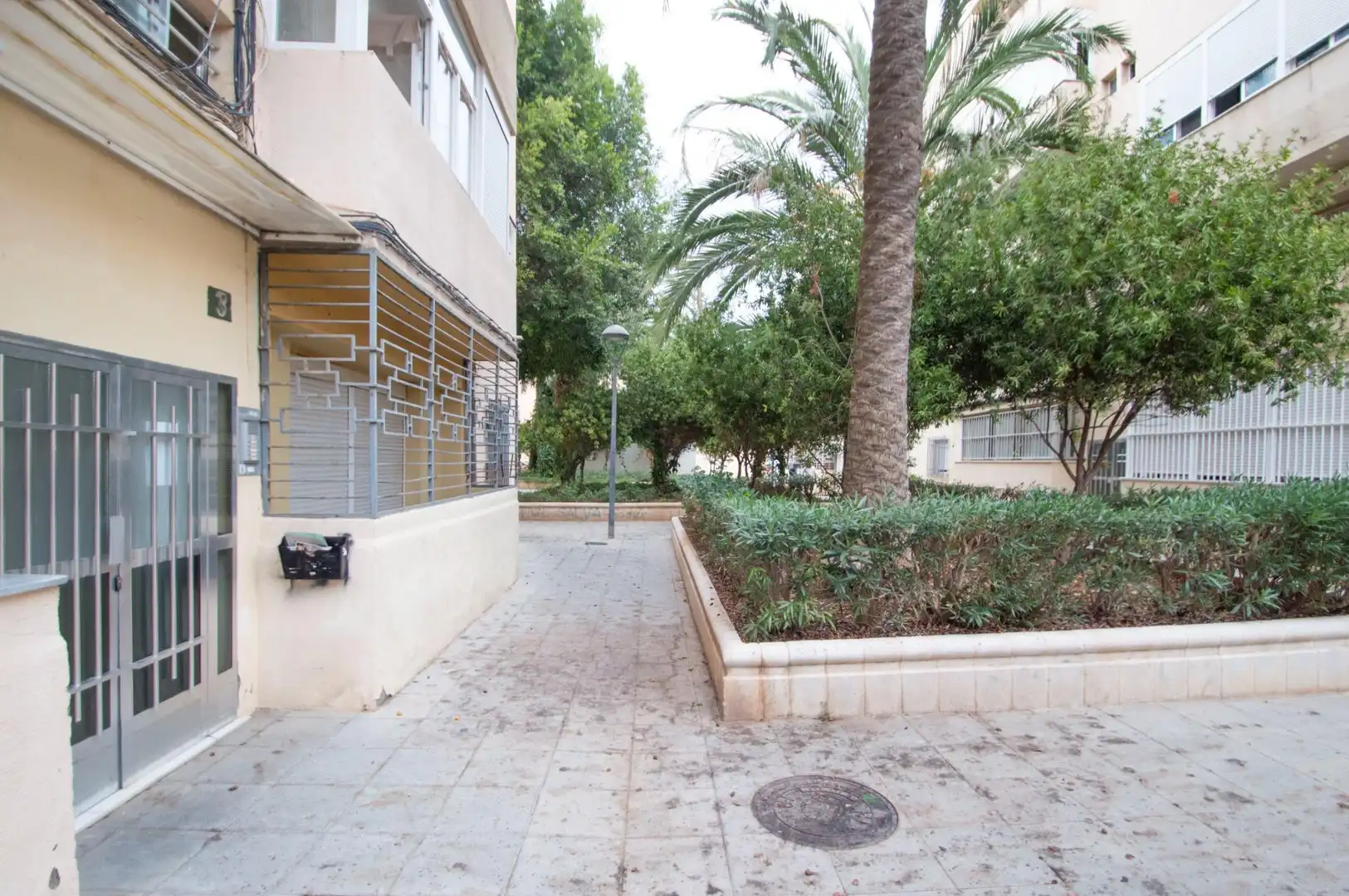 Vista exterior de Pis de lloguer en Almería amb Aire condicionat, Calefacció i Moblat
