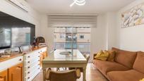 Living room of Flat for sale in  Granada Capital  with Air Conditioner, Heating and Terrace