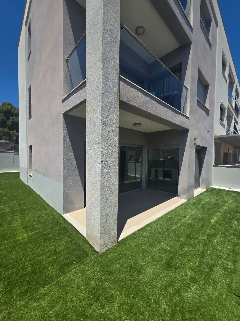 Terrasse von Wohnung zum Verkauf in Vandellòs i l'Hospitalet de l'Infant mit Klimaanlage, Heizung und Privatgarten
