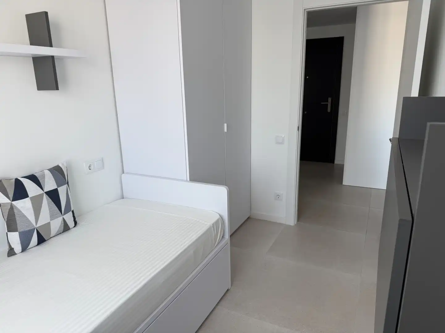 Flat with pool for sale in Carrer Gretel Ammann Martinez 1, imagen 17