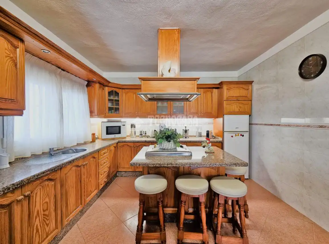 Kitchen of Houses for sale in La Orotava