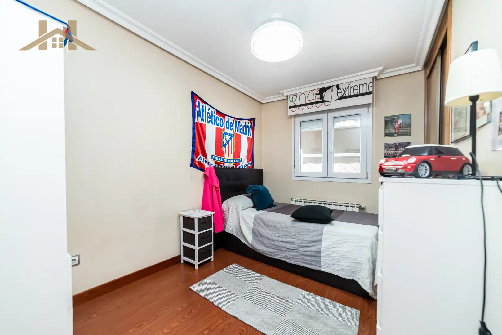 Habitación de Casa adosada en venta en Ciempozuelos con Aire acondicionado, Calefacción y Jardín privado