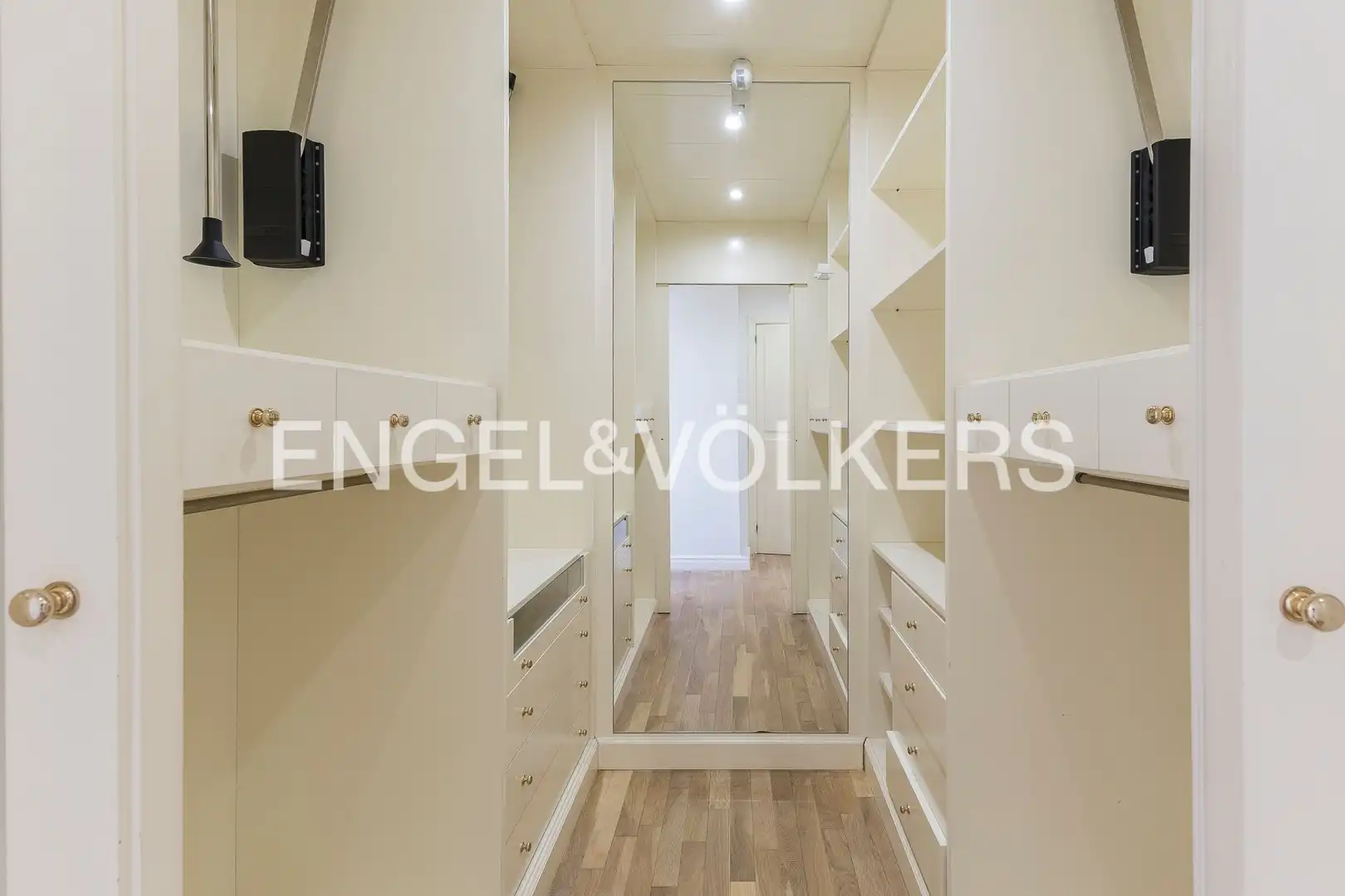 Flat with terrace to rent in Les Corts, imagen 19