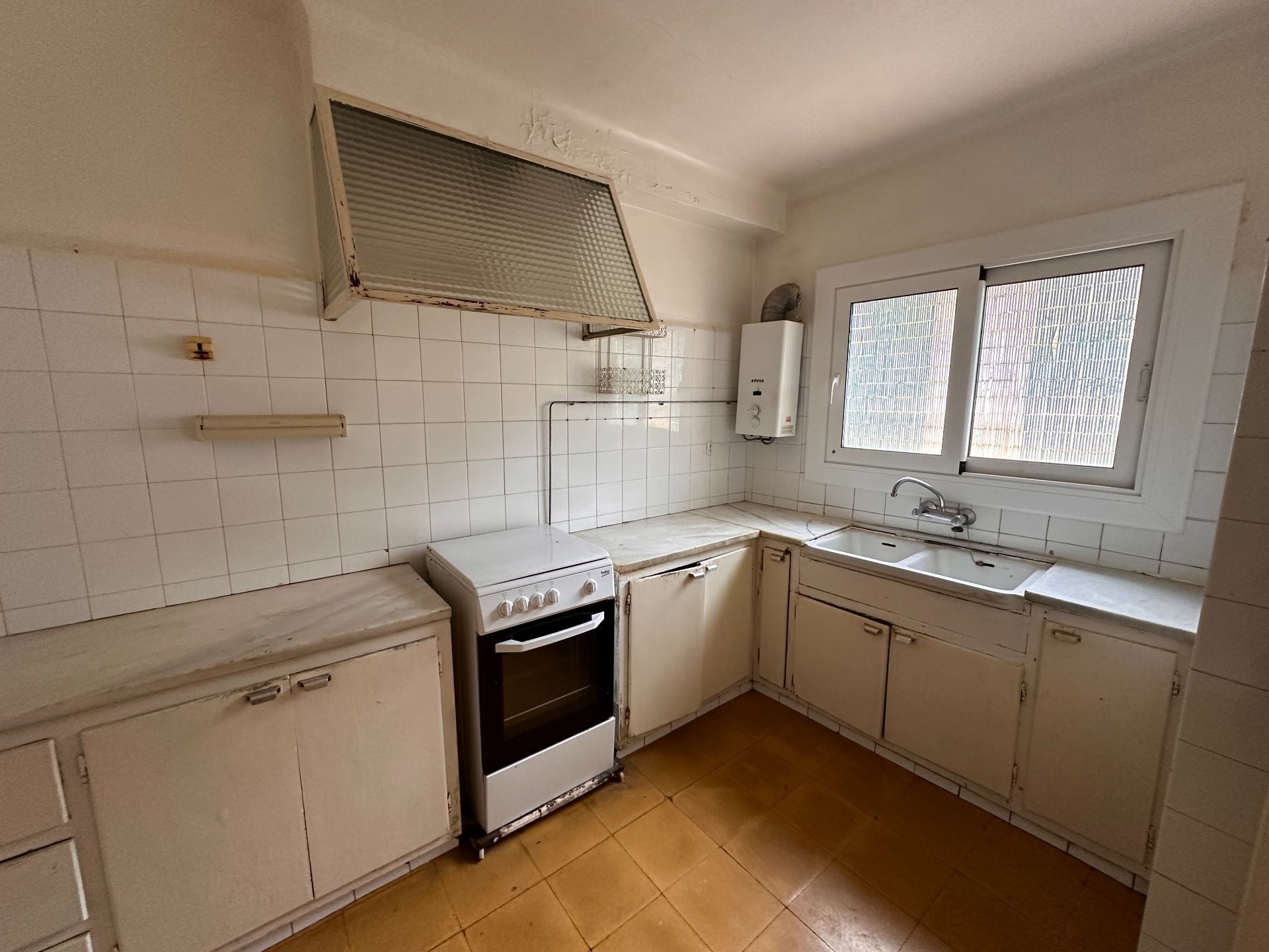 Kitchen of Flat for sale in Amer