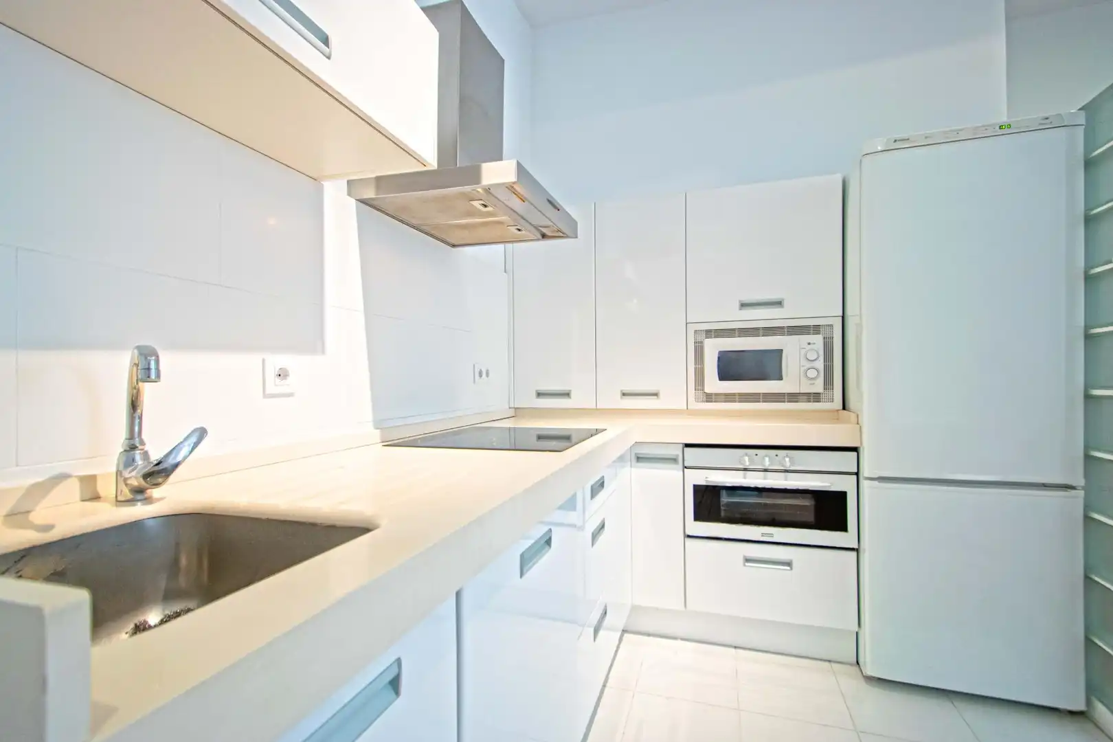 Cuina de Apartament en venda en Sevilla amb Aire condicionat