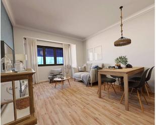 Sala d'estar de Pis en venda en Santurtzi  amb Traster
