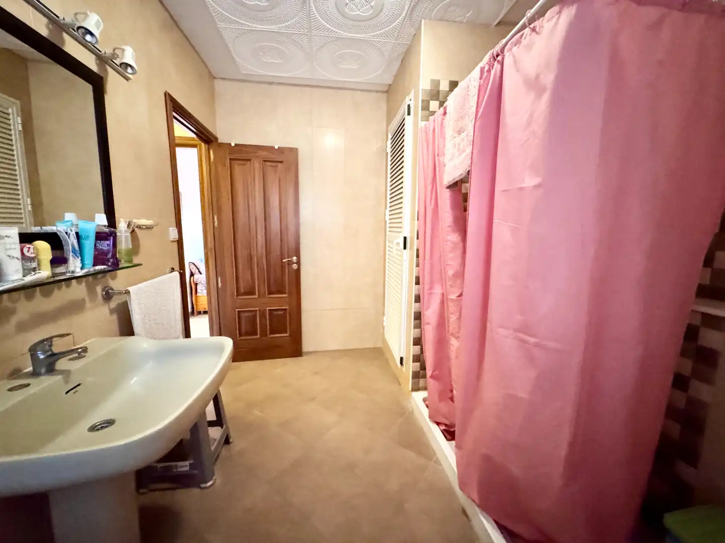 Baño de Casa o chalet en venta en Chiclana de la Frontera con Aire acondicionado, Calefacción y Jardín privado