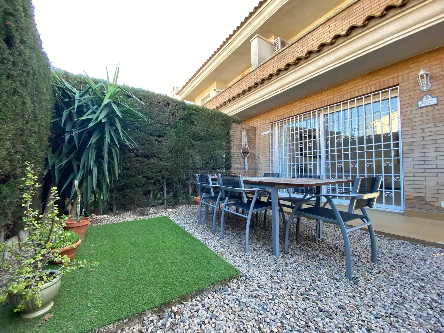 Jardín de Casa adosada en venta en Cambrils con Aire acondicionado, Calefacción y Jardín privado
