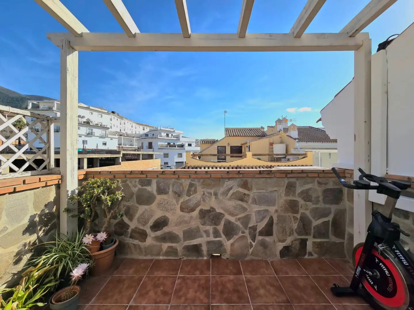 Vista exterior de Ático en venta en Alhaurín El Grande con Aire acondicionado, Calefacción y Parquet