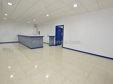 Local comercial de lloguer a Casco Histórico