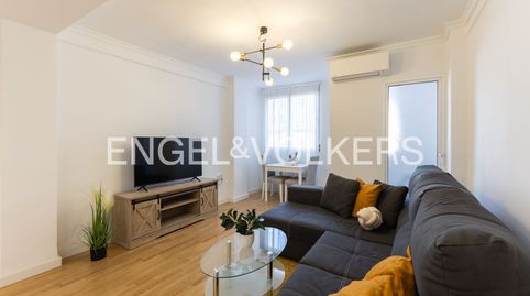 Foto 2 de Piso de alquiler en Aiora, Valencia Capital