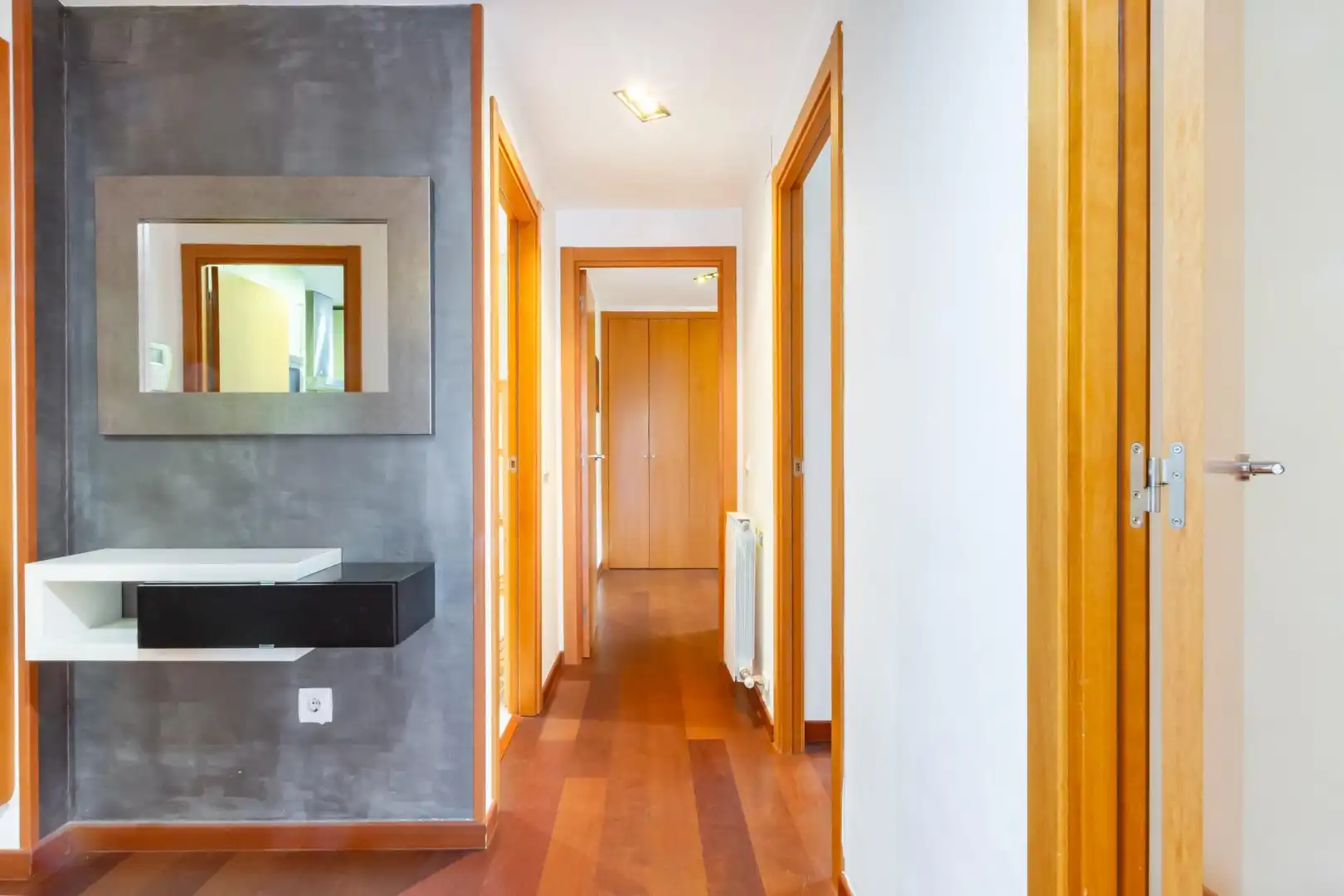 Flat for rent in Sant Cugat del Vallès  with Private garden, Parquet flooring and Terrace