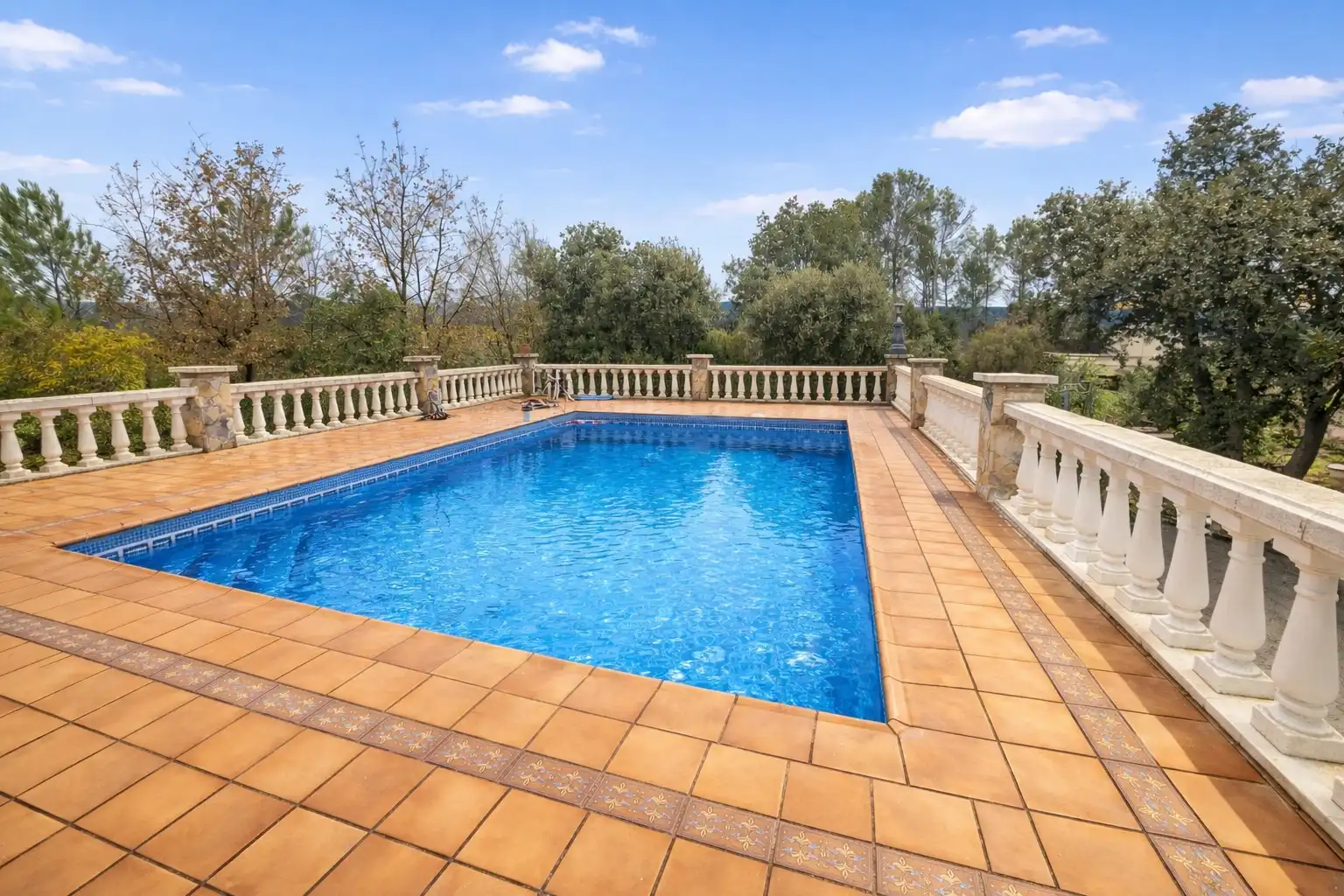 Swimming pool of Houses for sale in Sant Salvador de Guardiola  with Air Conditioner, Heating and Private garden